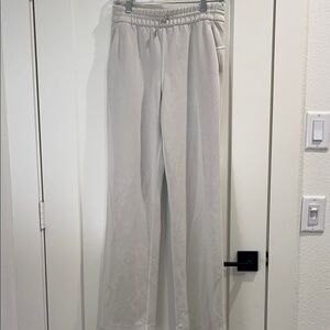 Lululemon Softstreme Pants in Cloud